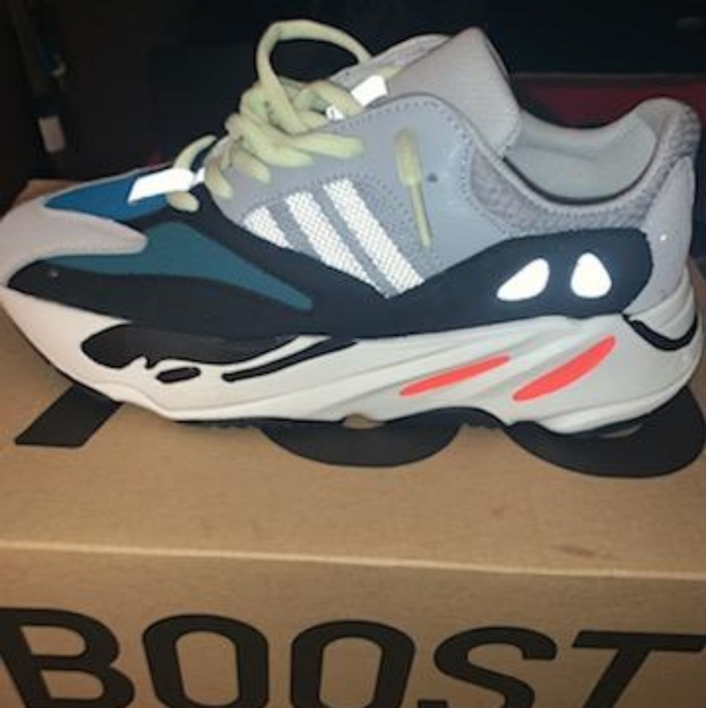 Yeezy Boost 700 OG